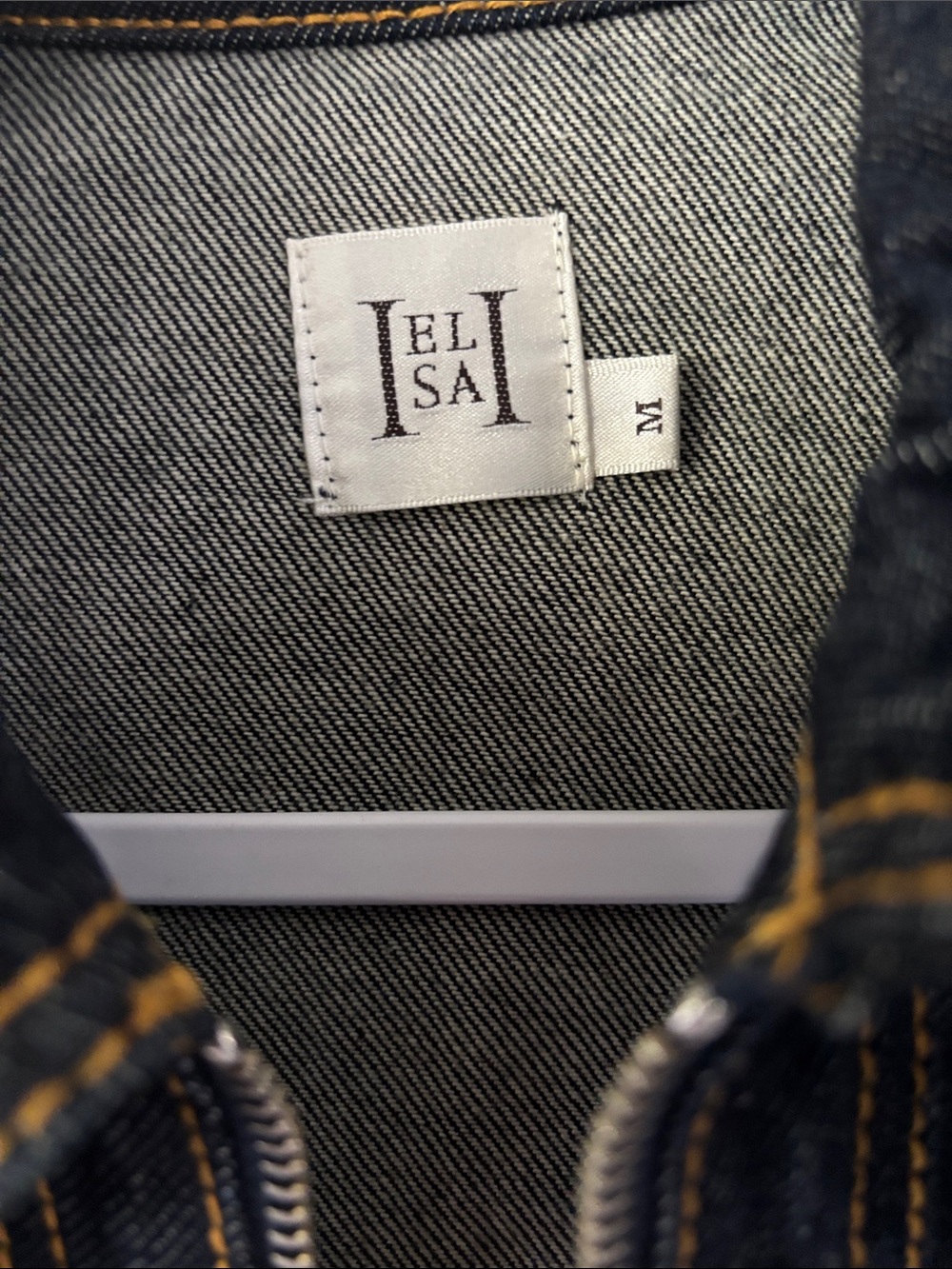 Women’s Dark Denim Cropped Jacket with Contrast Stitching M - Picture 3 of 6